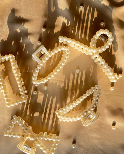 Pearly Claw Clips