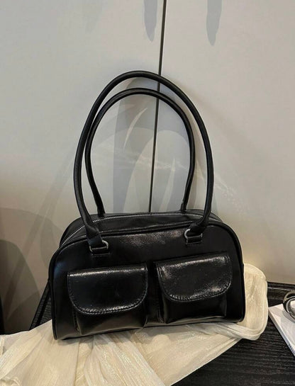 Standoil chubby bag-black