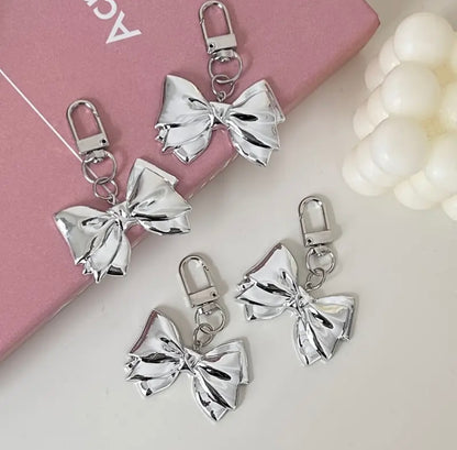 Bow keychain
